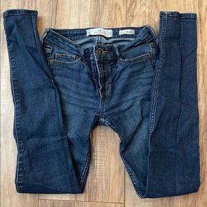 Hollister Super Skinny Jeans Low Rise